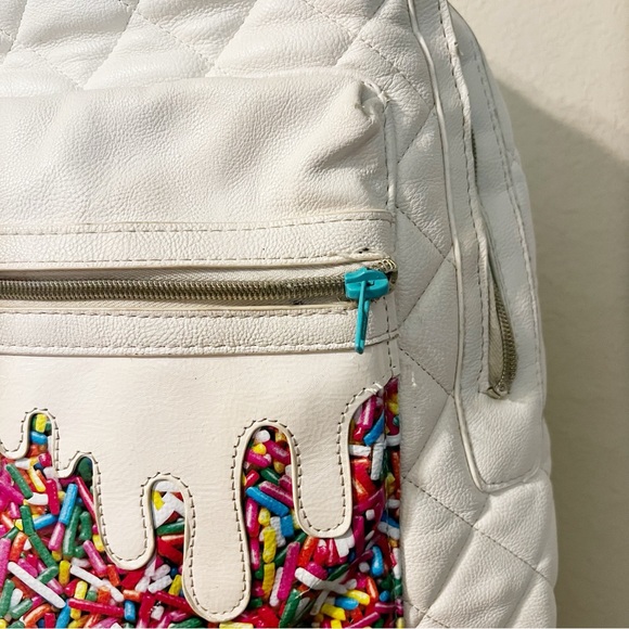 Betsey Johnson White Quilted sprinkle Drip Vegan Leather Backpack - Picture 5 of 10